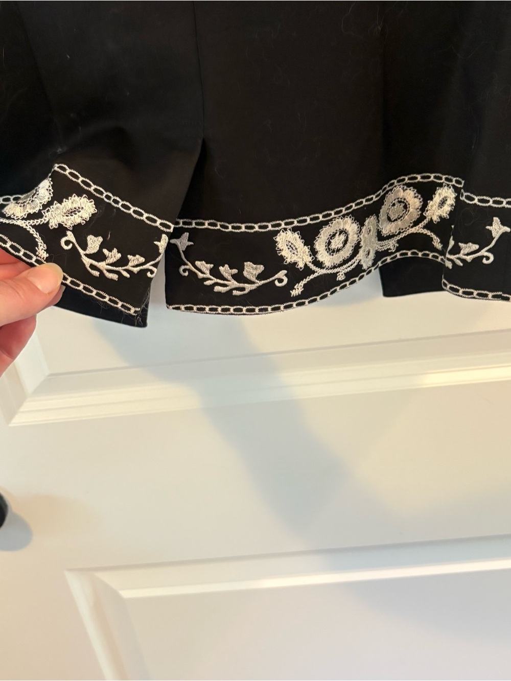 Black Embroidered Floral Blazer by Tristan and Iseut - Picture 7 of 8